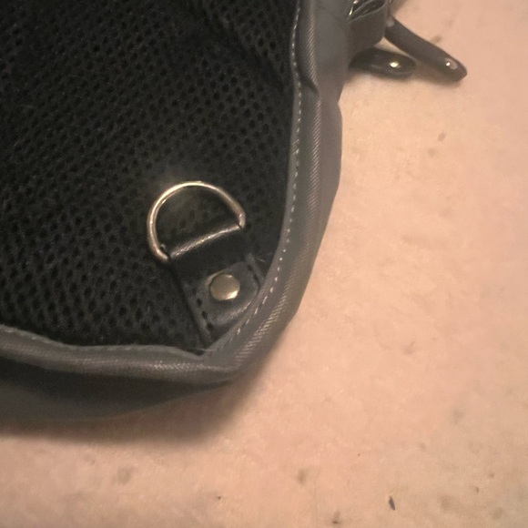 Harvest Label | Urban Sling Pack - Picture 10 of 11